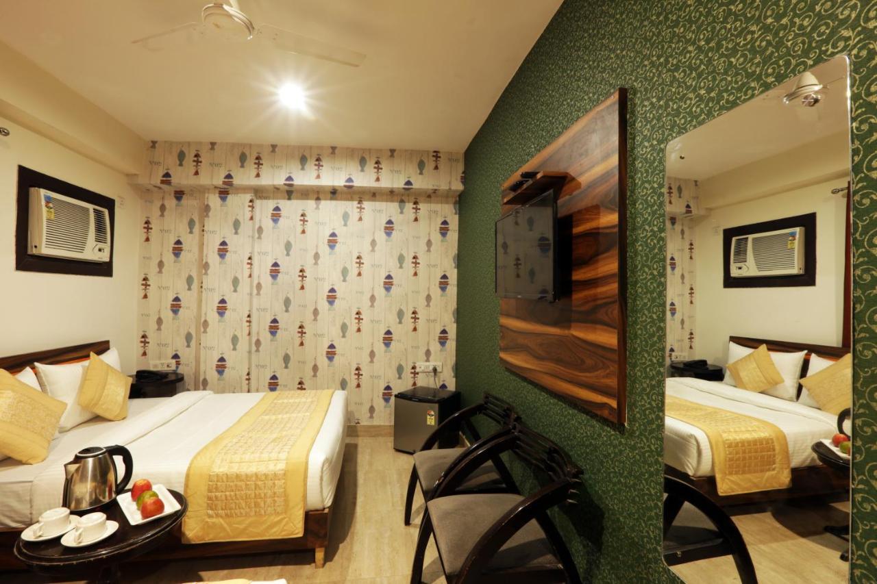 Hotel Green Plaza At Airport Neu-Delhi Exterior foto